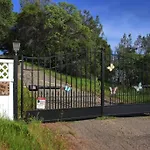The Mariposa Mystery House By Bnb Yosemite